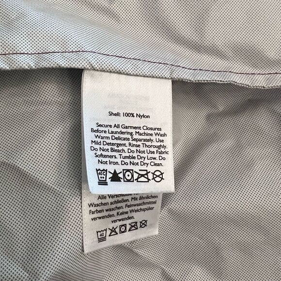 Women’s Eddie Bauer Weatheredge utility hooded jacket. Size XS. - Picture 5 of 14